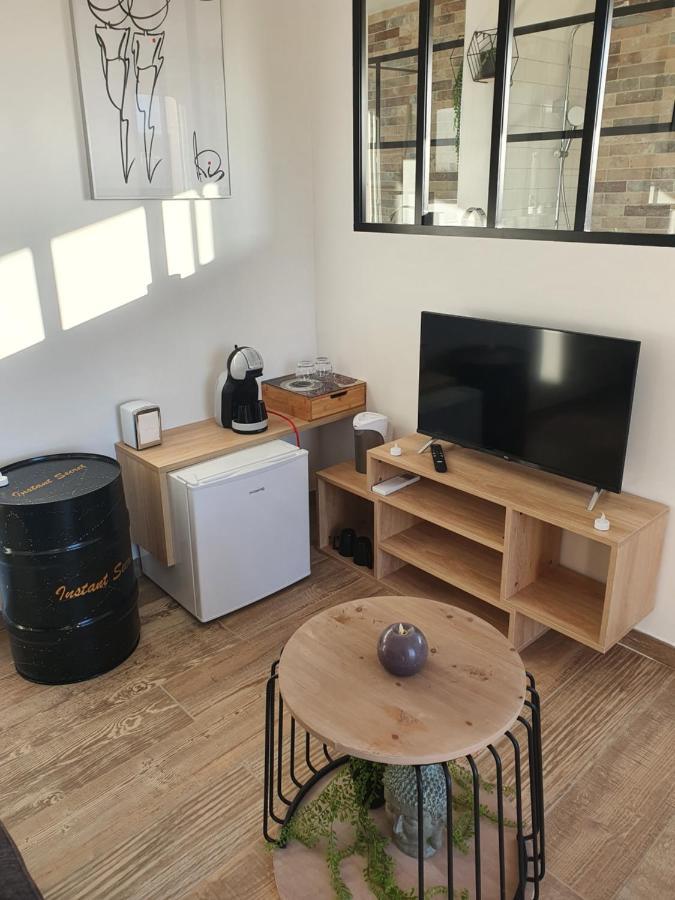 Bed and Breakfast Instant Secret Pourrieres Esterno foto