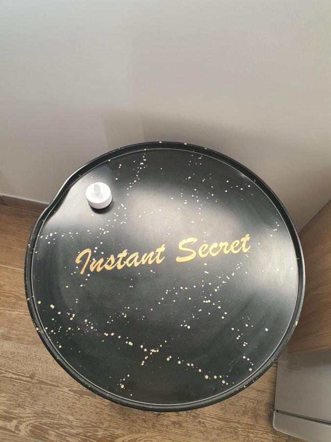 Bed and Breakfast Instant Secret Pourrieres Esterno foto